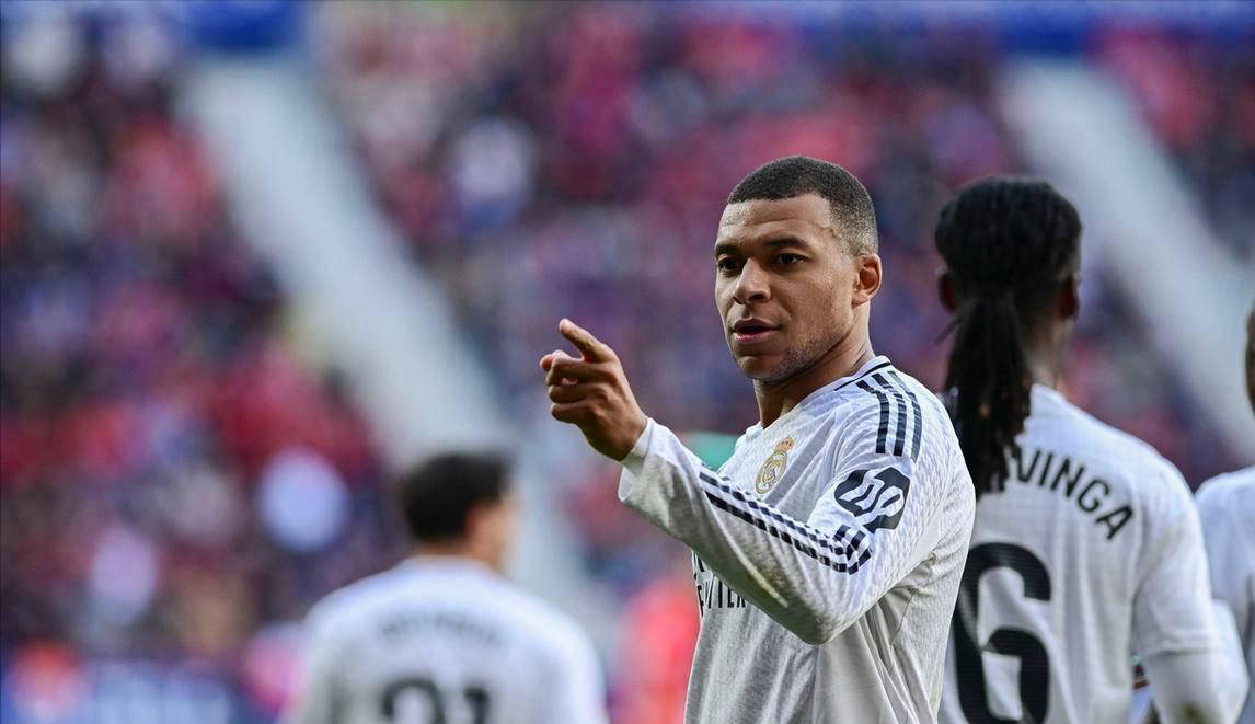 包含西甲今晨再迎强敌，皇家马德里远射贴柱，主帅态度：引发热议，赛程密集仍需轮换的词条-竞技宝平台