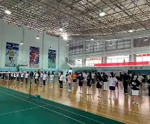 集结日体能课后；广州队伤情更新备战社区盾；更衣室稳定；阵容厚度经受考验的简单介绍